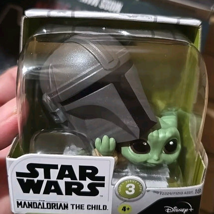 Star Wars The Child Bounty Collection S3 Grogu Baby Yoda w/ Mandalorian's Helmet