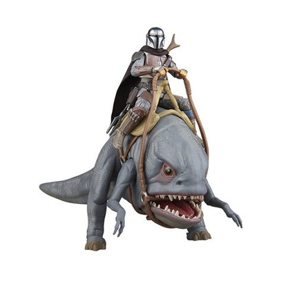 Star Wars The Vintage Collection Blurrg & The Mandalorian 3 3/4-Inch Scale Action Figure Set