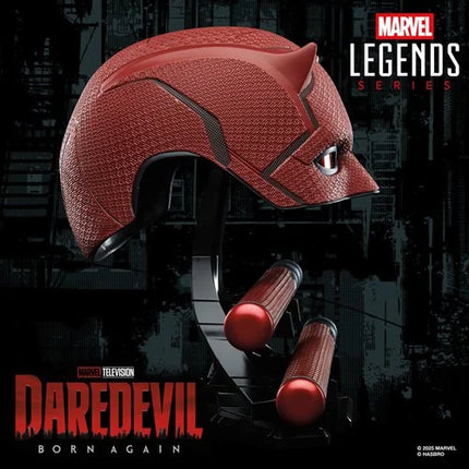 Réplicas de la máscara y los accesorios de Billy Club de Daredevil: Born Again de Marvel Legends